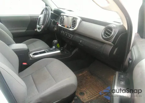 2022 Toyota Tacoma Sr5 V6 z USA, uszkodzony, nr VIN 3TYSZ5AN7NT076636